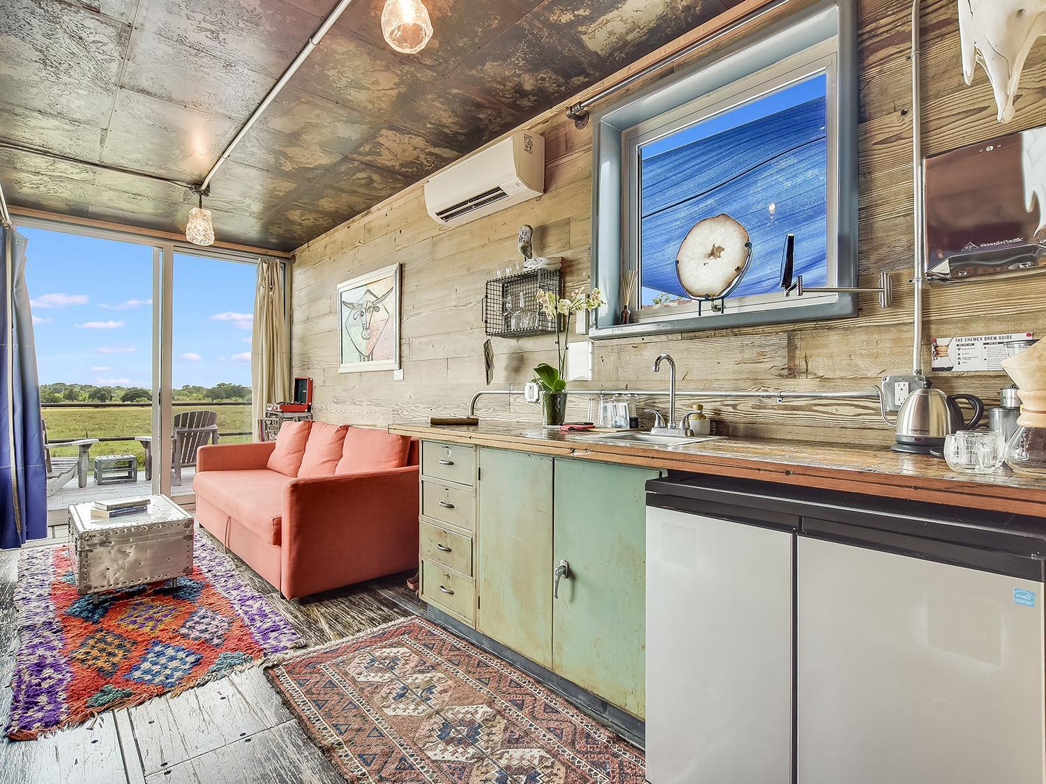 Flophouze Shipping Container Hotel Round Top Værelse billede