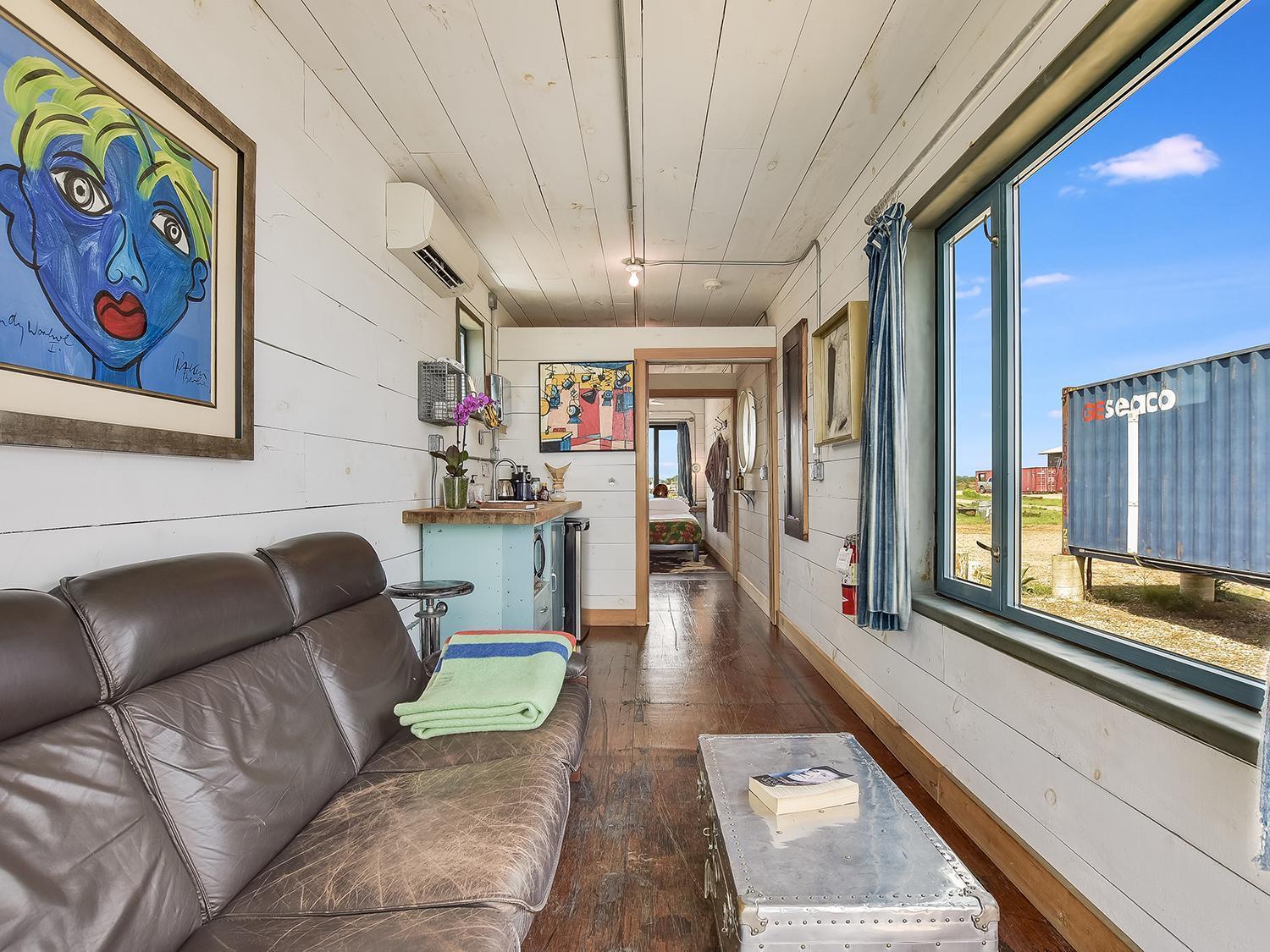 Flophouze Shipping Container Hotel Round Top Værelse billede